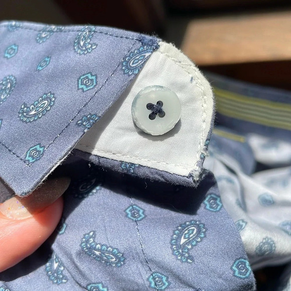 *Descendant of Thieves By:Dres Ladro Blue Paisley Short Sleeve Button Down - Picture 7 of 7